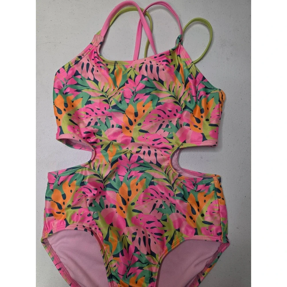 art class vibrant tropical